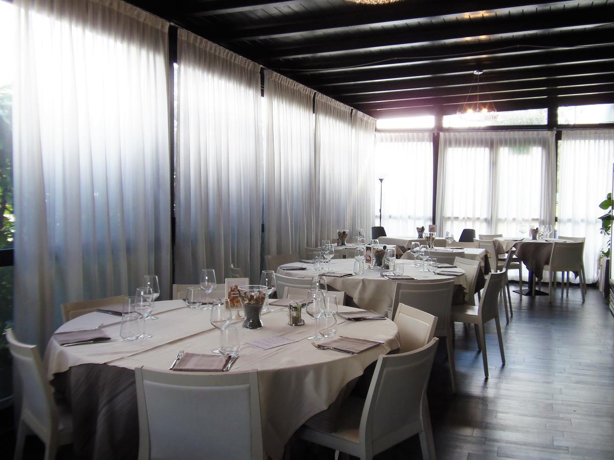 Albergo Sirena Bazzano Exteriör bild